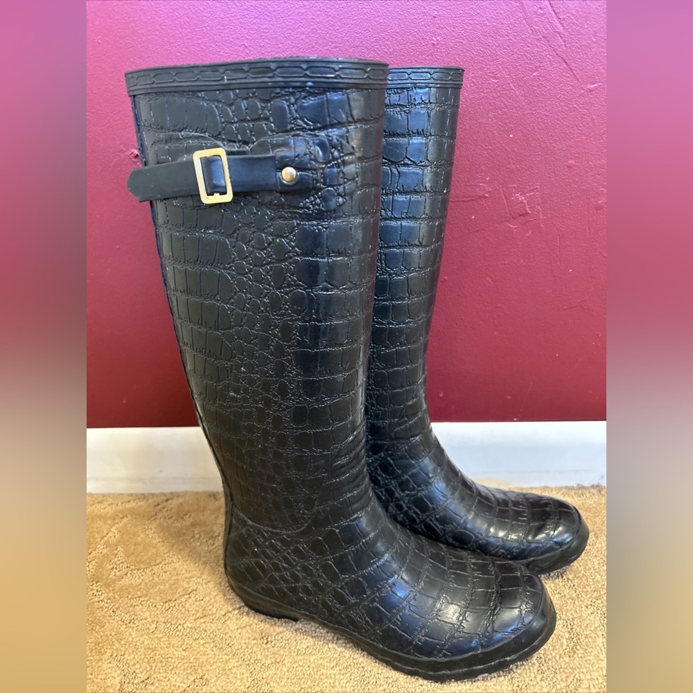 Christian Siriano Black Rubber Rain Boots 8